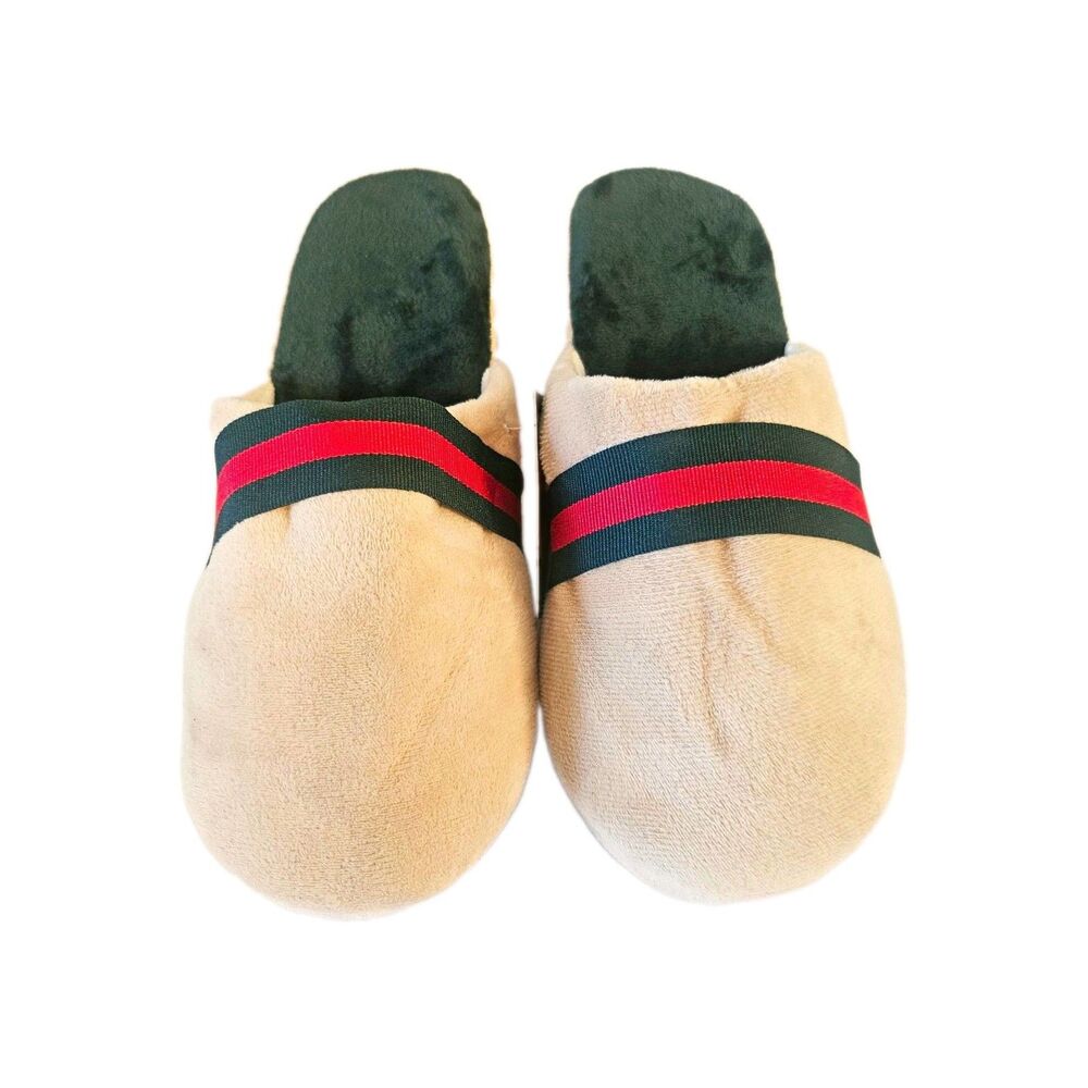 Izzy Slippers Size Large